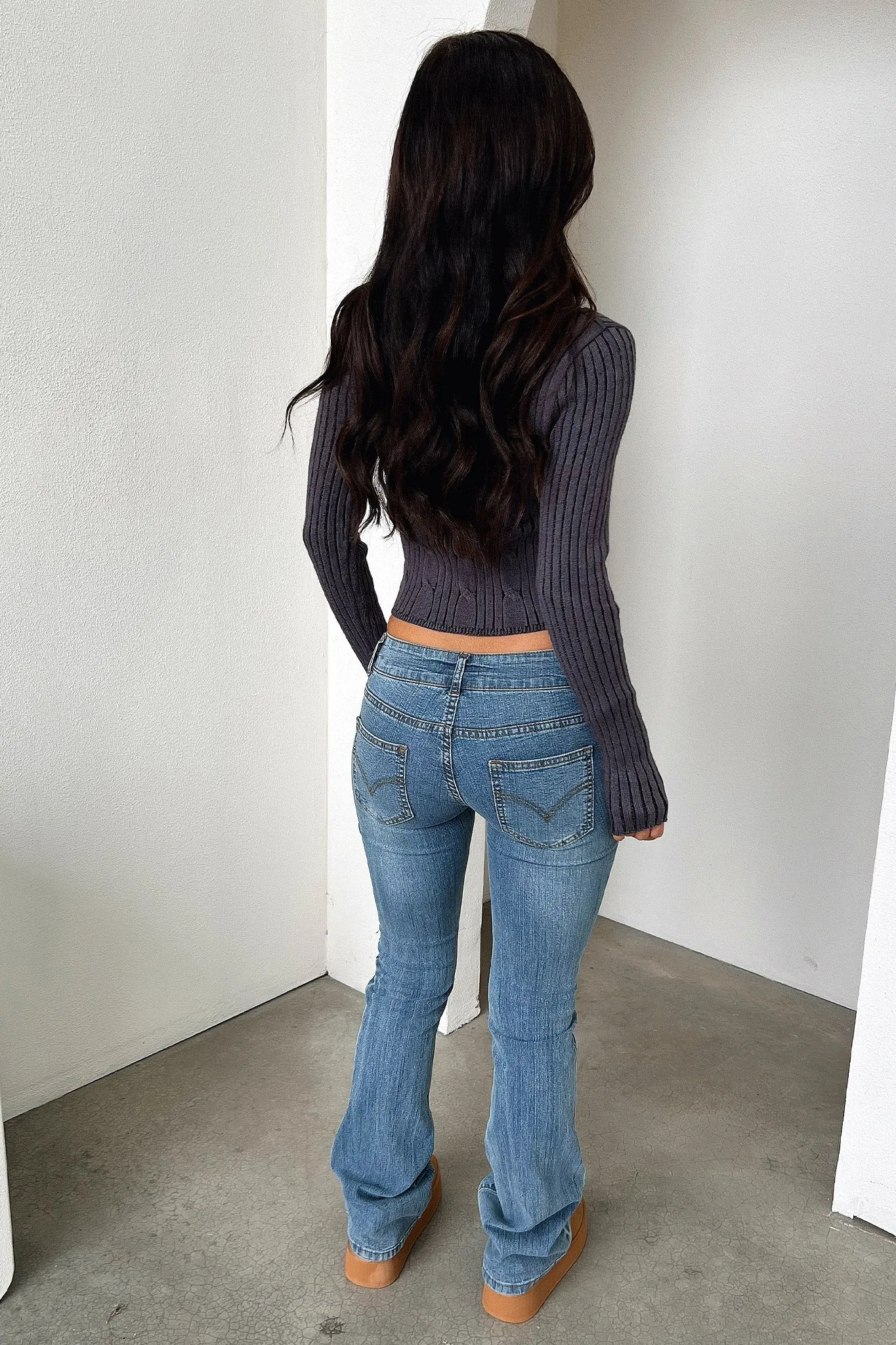 Elevate your style with our Braxton Blue Low Rise Jeans - Contemporary Fit for Ultimate Comfort.