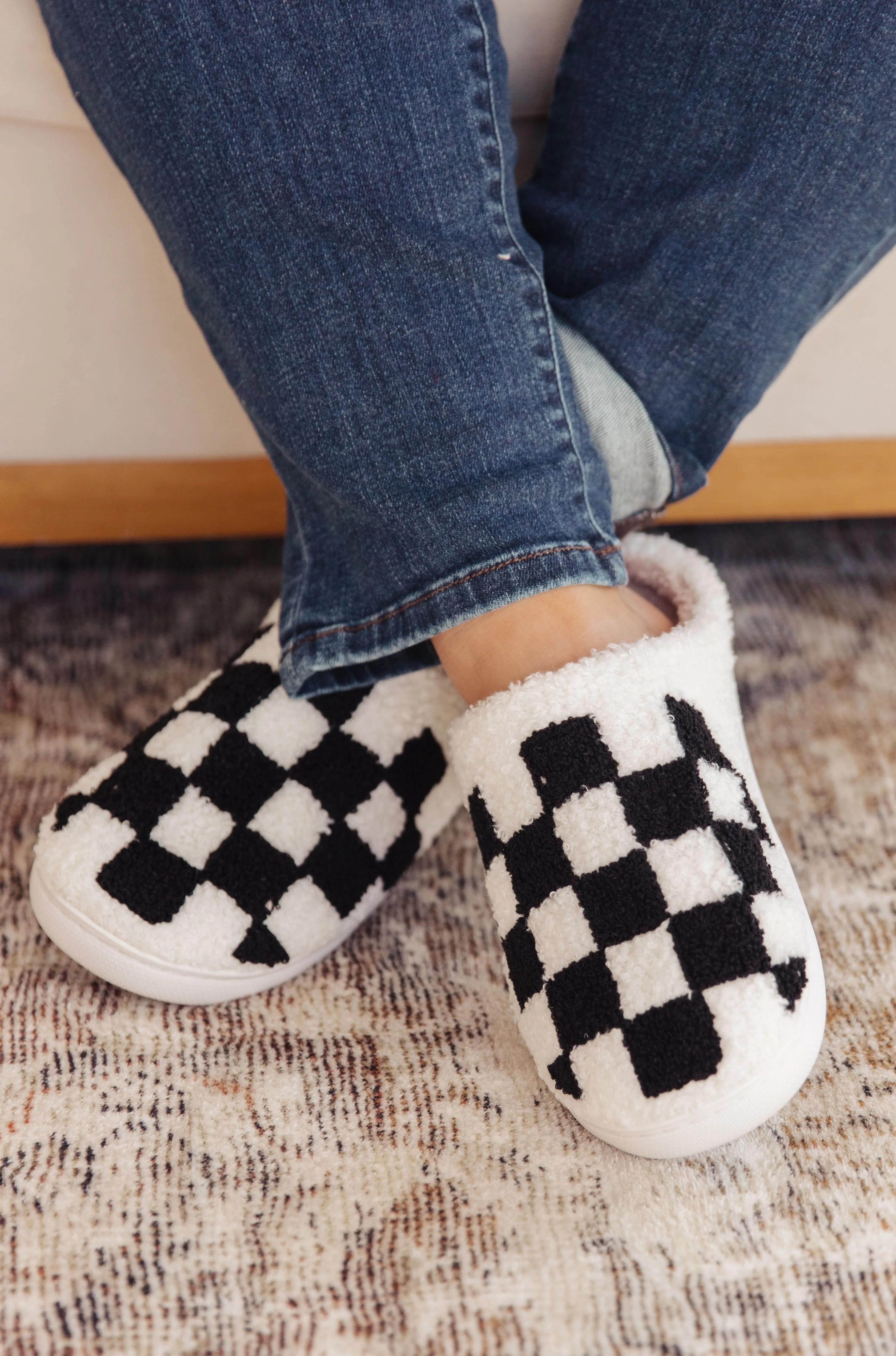Checked Out Slippers in Black