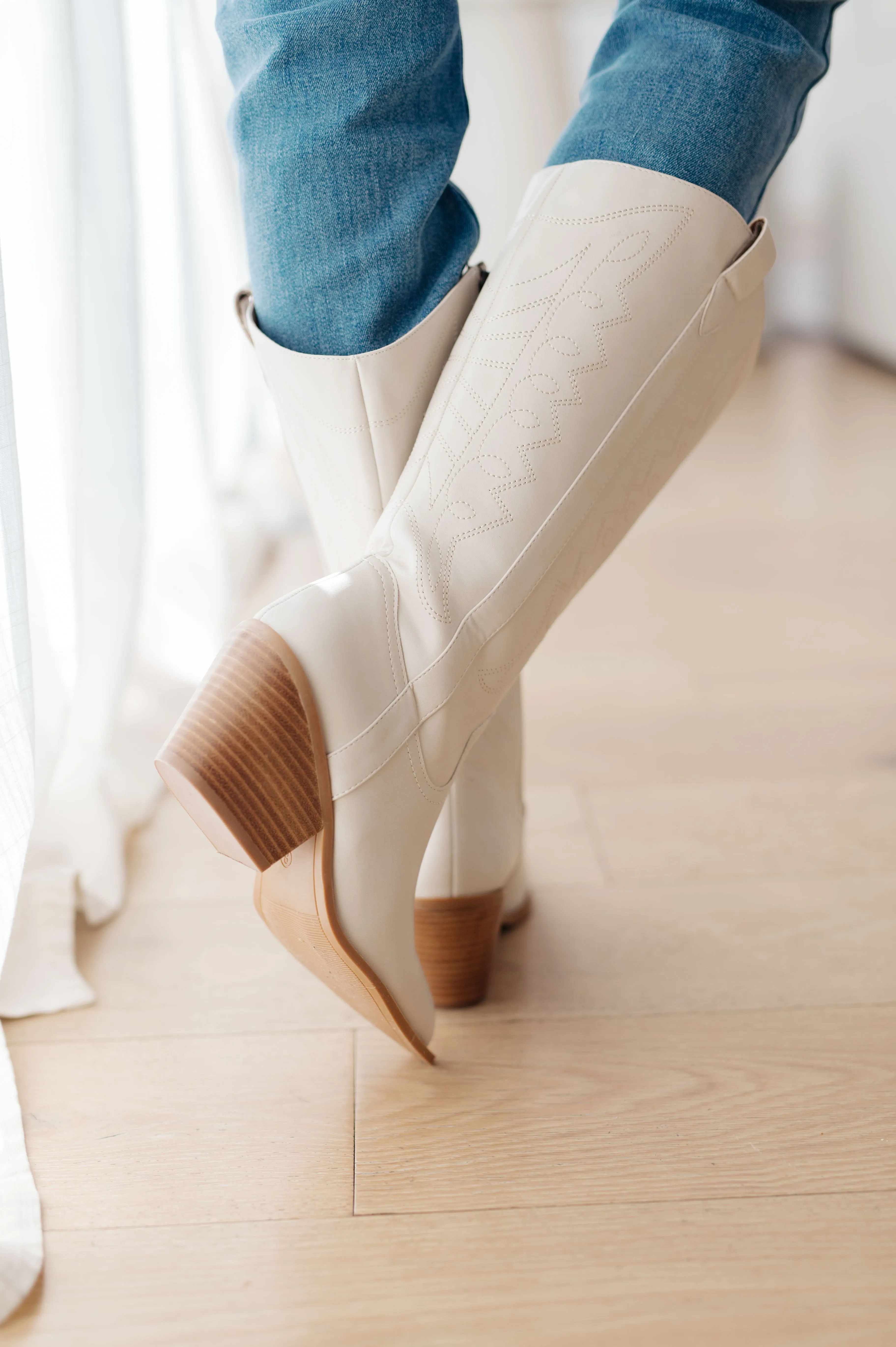 Corkys Line Dancing White Cowgirl Boots