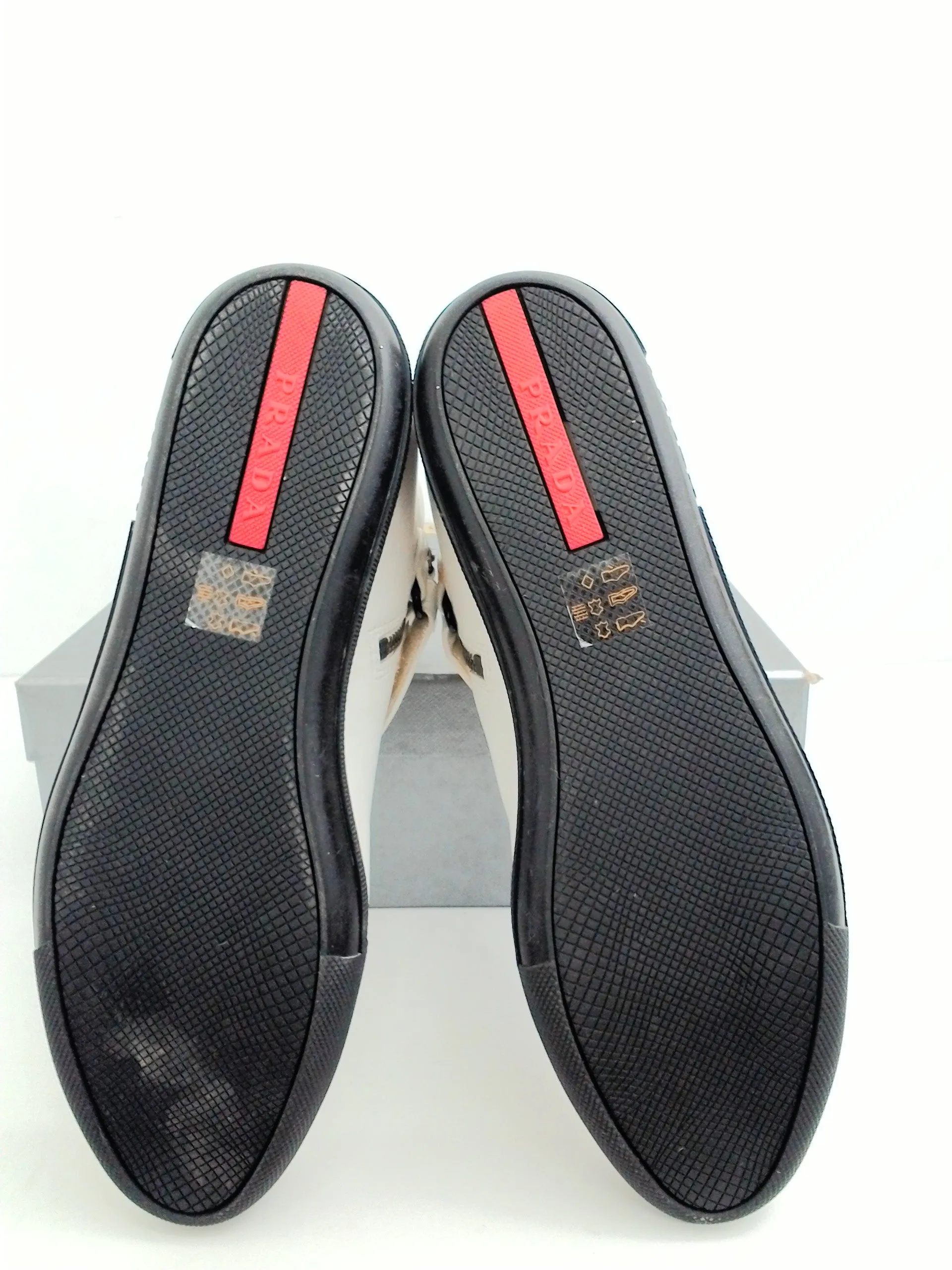 Prada Women's Calzature Donna White/Black Leather Size 39