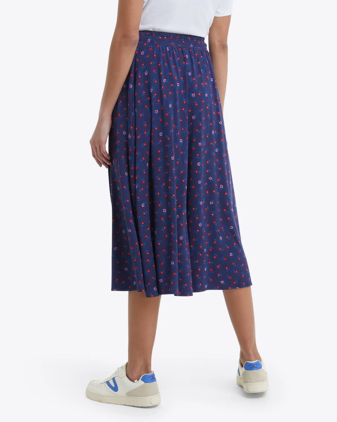 Slit Side Skirt in Falling Daisies